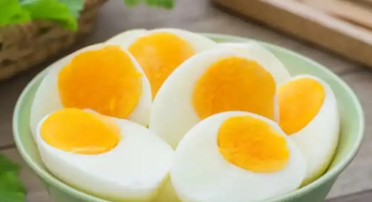 Does eating eggs in summer increase body temperature