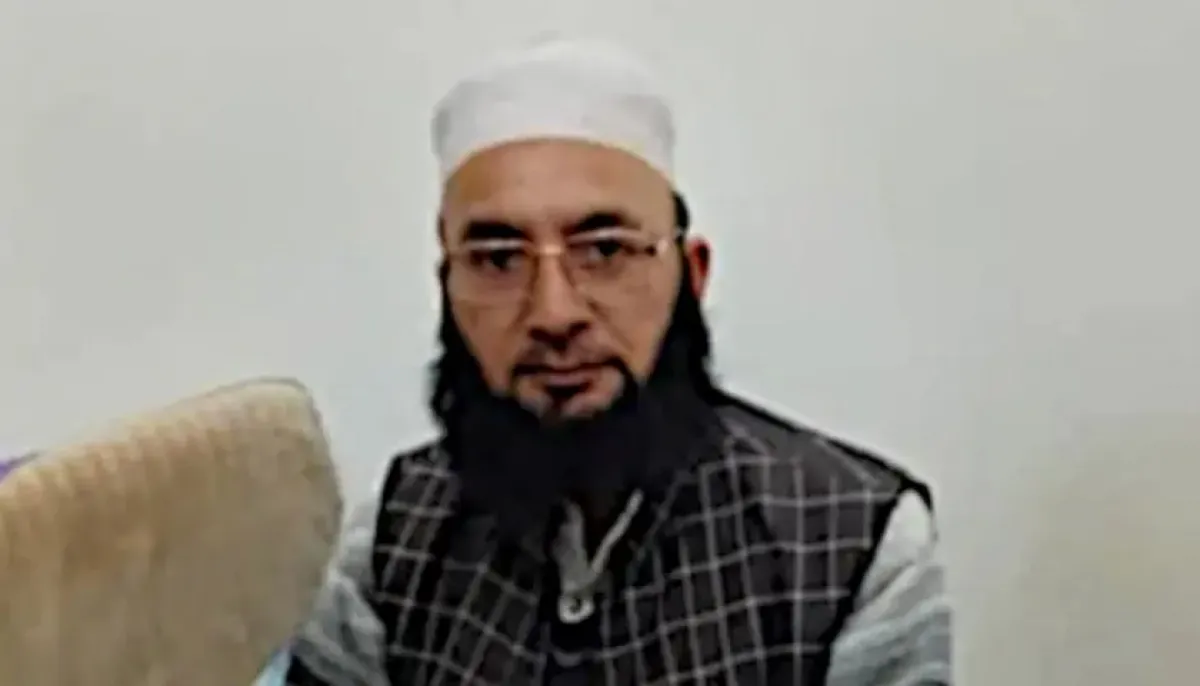 How indian media labelled a madrasa teacher killed in kashmir a terrorist
