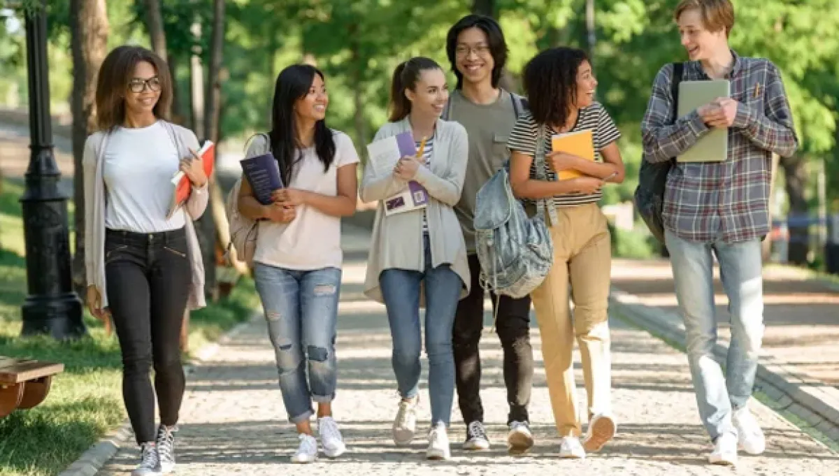 Us warns foreign students against skipping classes dropping out