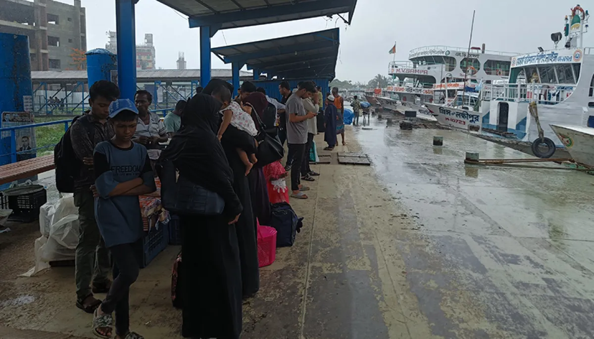 Launch operations resume from barisal after 2 days