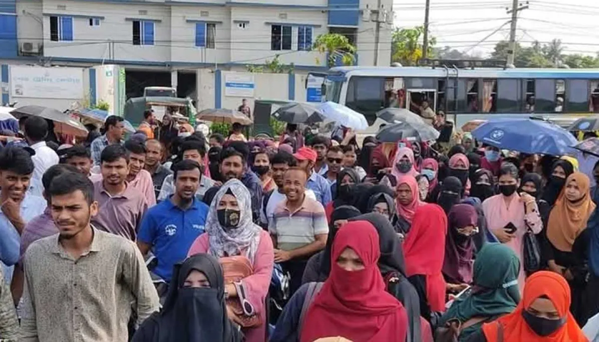 1250 teachers fired at once sit in protest