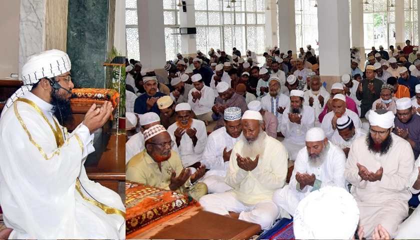 খুবিতে পবিত্র ঈদুল আজহার নামাজের জামাত অনুষ্ঠিত | বিশ্ববিদ্যালয় নিউজ 
