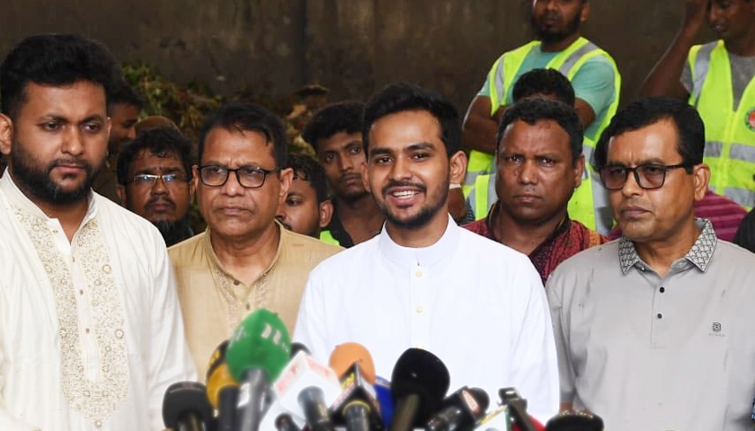 ১২ ঘণ্টার কম সময়ে পরিষ্কার ঢাকা : আসিফ মাহমুদ | বিবিধ নিউজ 