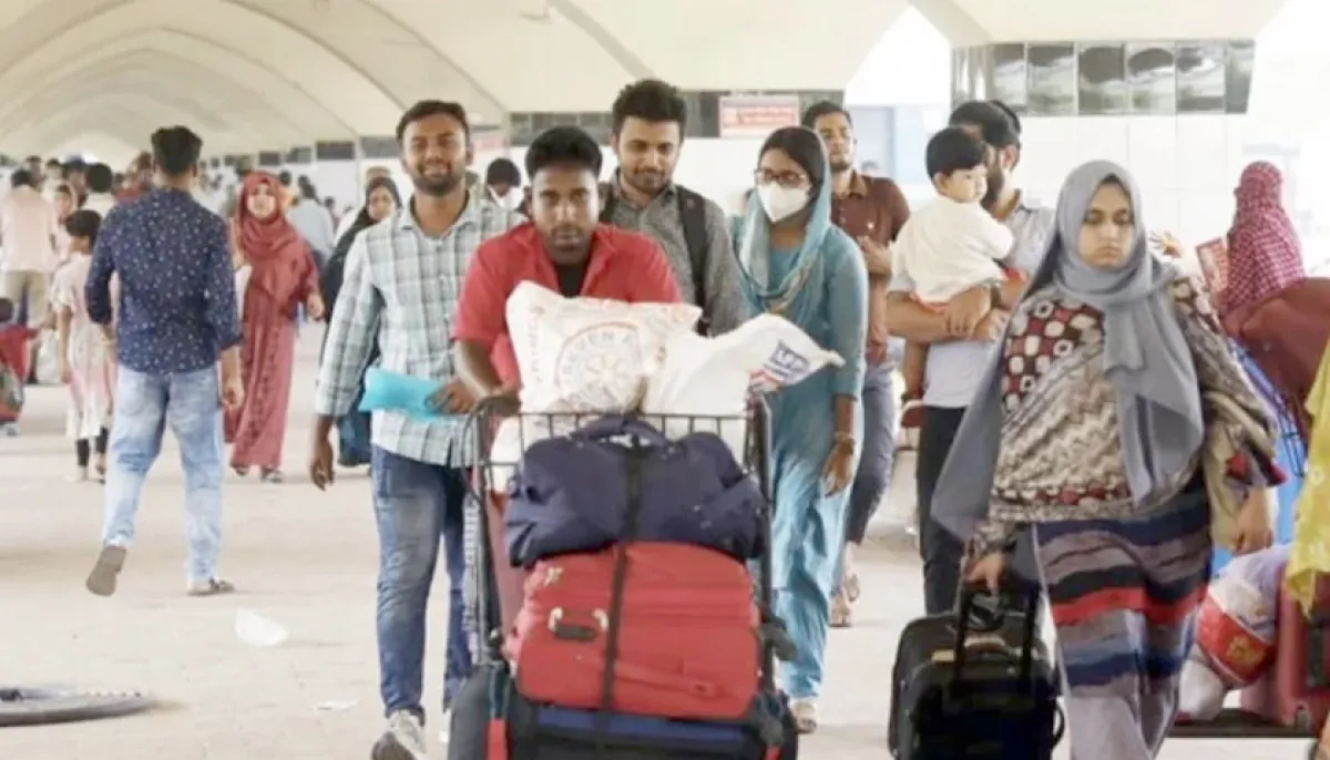 People have started returning to the capital after eid