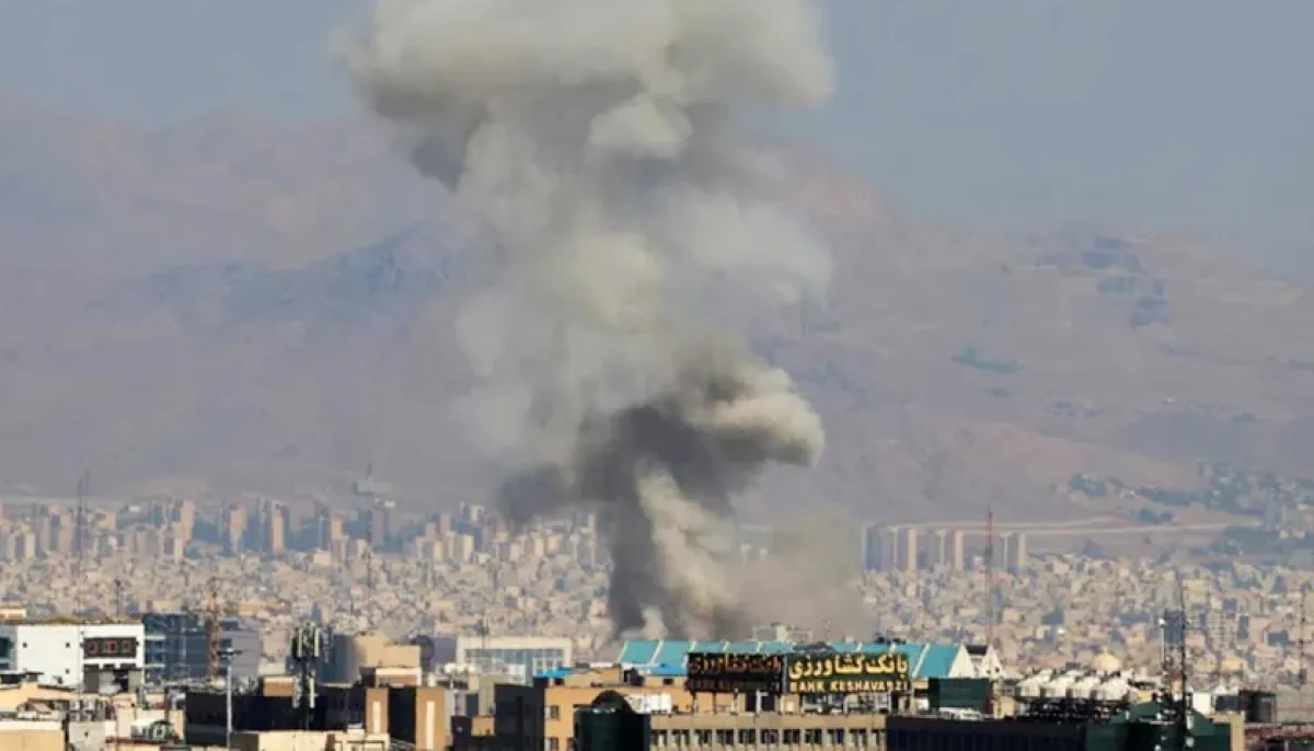 India evacuates students from tehran