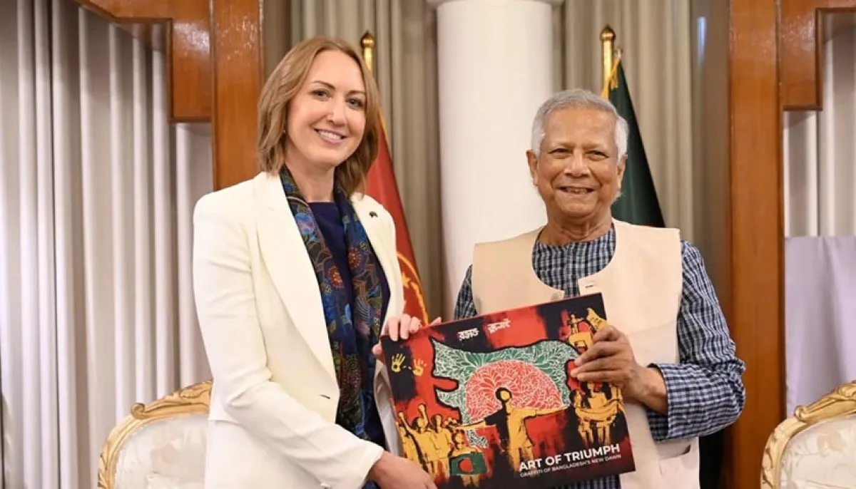Chief advisor thanks australia for resuming visa operations in dhaka