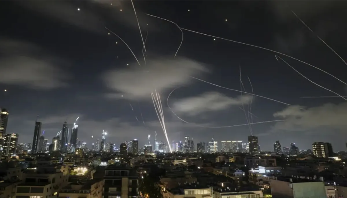 Iran launches missile attack on israel again