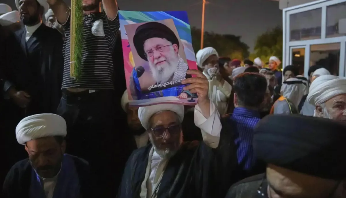 Israel and iran exchange new strikes as us weighs military role diplomatic efforts intensify