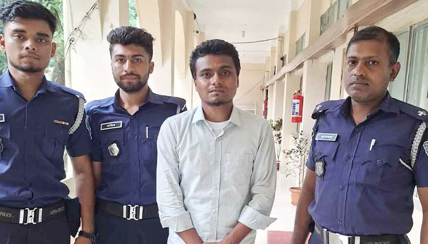 নিয়োগ পরীক্ষার প্রক্সিতে সরকারি কর্মচারী | বিবিধ নিউজ 
