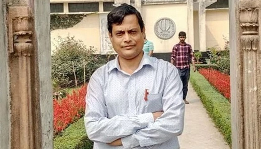 বেরোবি শিক্ষককে গ্রেফতারে বিশিষ্টজনদের উদ্বেগ | বিশ্ববিদ্যালয় নিউজ 