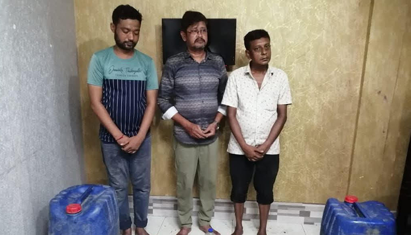 ছাত্রদের কাছে মাদক বিক্রি, সেনাবাহিনীর অভিযানে আটক ৩ | বিবিধ নিউজ 