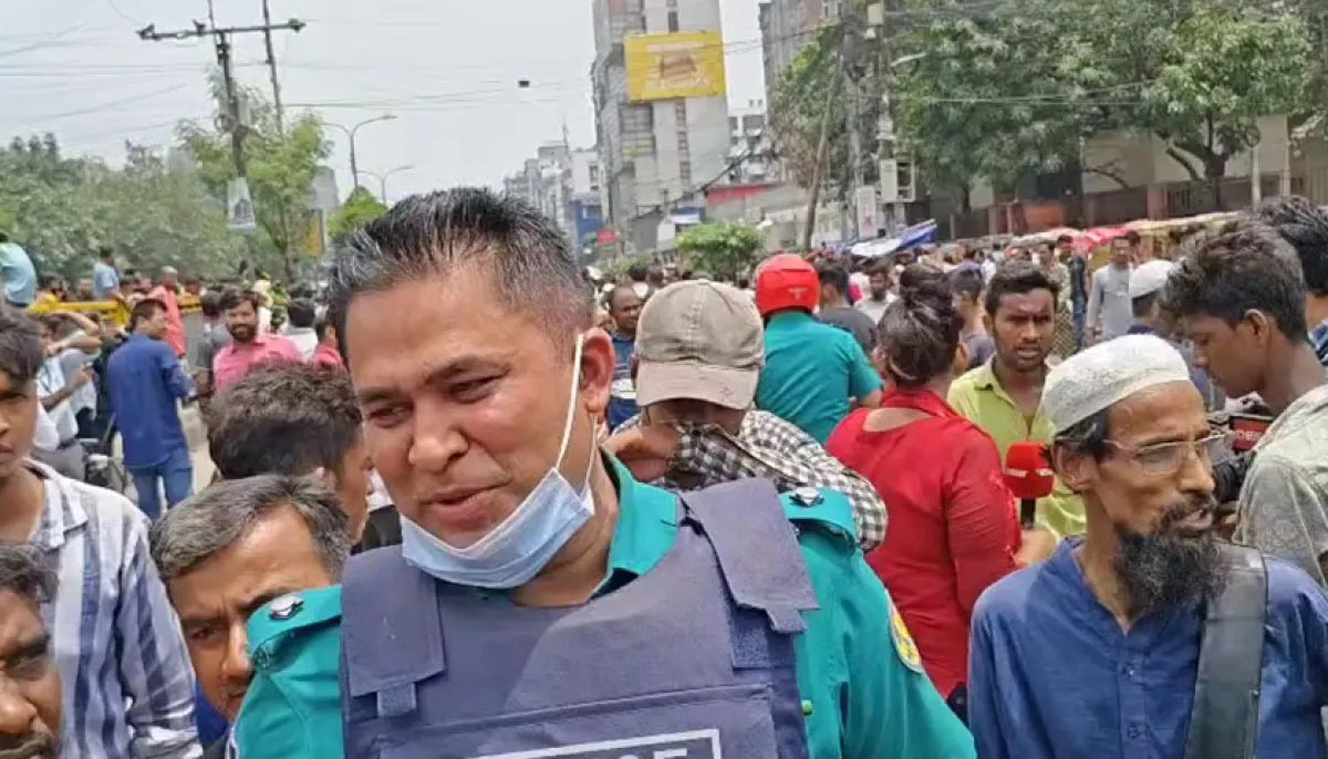 দাবি না মানলে ঢাকা ব্লকেডের ঘোষণা ইউআইইউ শিক্ষার্থীদের