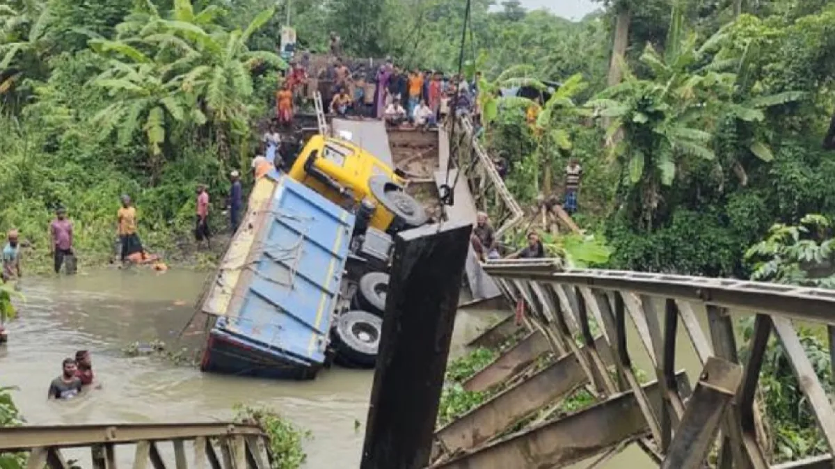 Bailey bridge collapses concerns among hsc examinees
