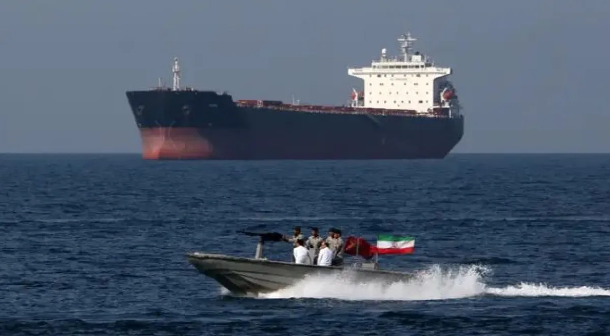 Two oil tankers return from strait of hormuz