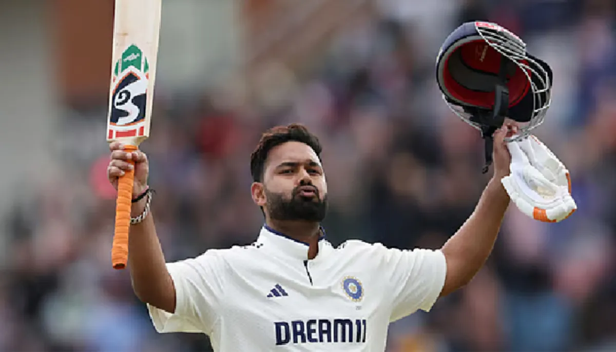 Icc punishes pant after double century