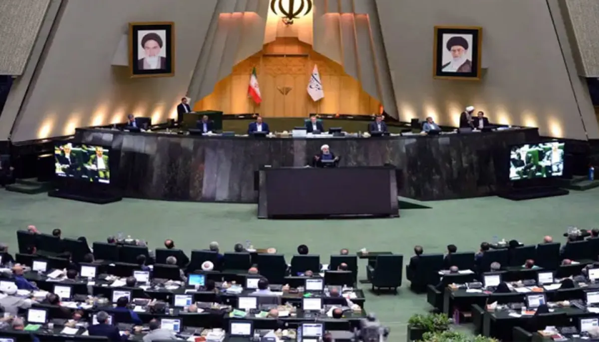 Iranian parliament agrees to suspend ties with atomic energy organization