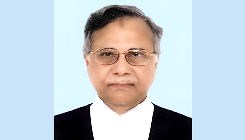 স্বাধীনতার প্রথম ঘোষক হিসেবে জিয়ার নাম থাকা সব বই বাজেয়াপ্ত করেছিলেন খায়রুল হক | বই নিউজ 