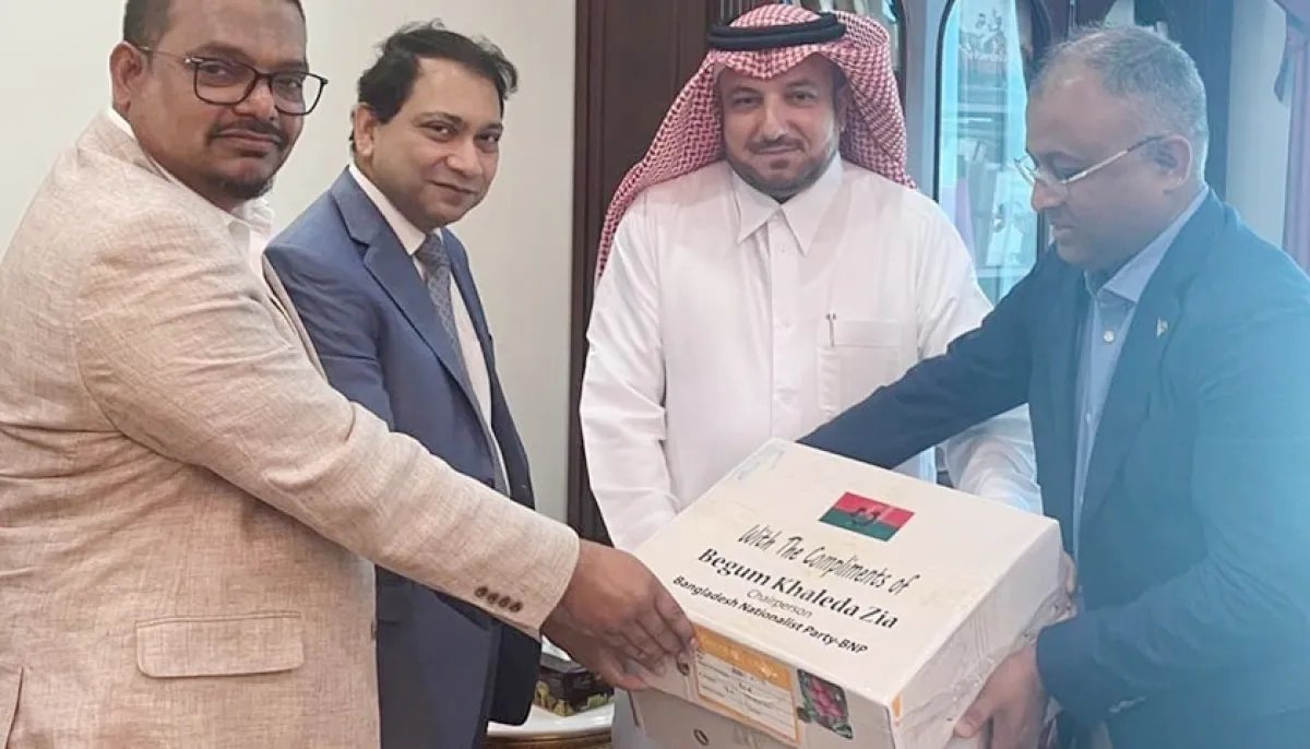 Khaleda zia sends seasonal fruits to qatars emir and prime minister