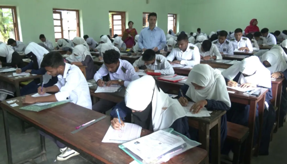 Exam centers changed to prevent irregularities but teachers remain unchanged