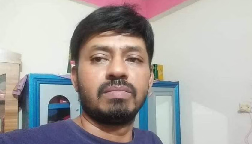 ৩ বছরেও শেষ হয়নি শিক্ষককে পিটিয়ে হত্যার বিচার | বিবিধ নিউজ 