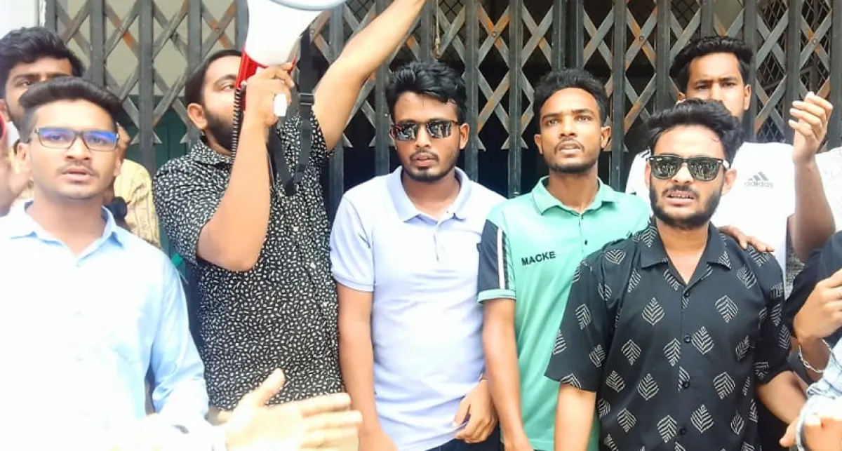 Bm college students warned of campus blockade
