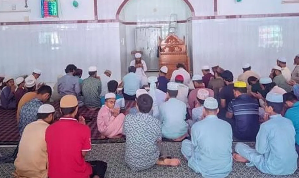 Ruet holds doa mahfil in memory of july uprising martyrs