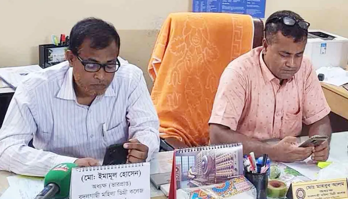 Appointment of acting principal while principal is present tussle over chair