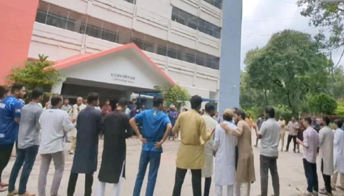 Cu vc faces student fire