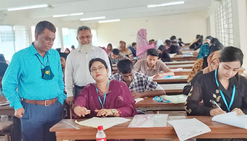 বাউবির ফরিদপুর কেন্দ্রে এইচএসসি পরীক্ষা | এইচএসসি/আলিম নিউজ 