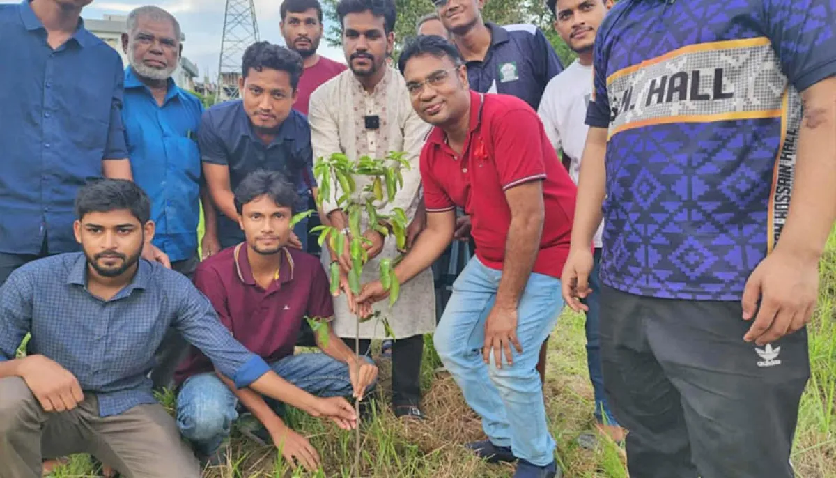 Eb students plant trees to commemorate july