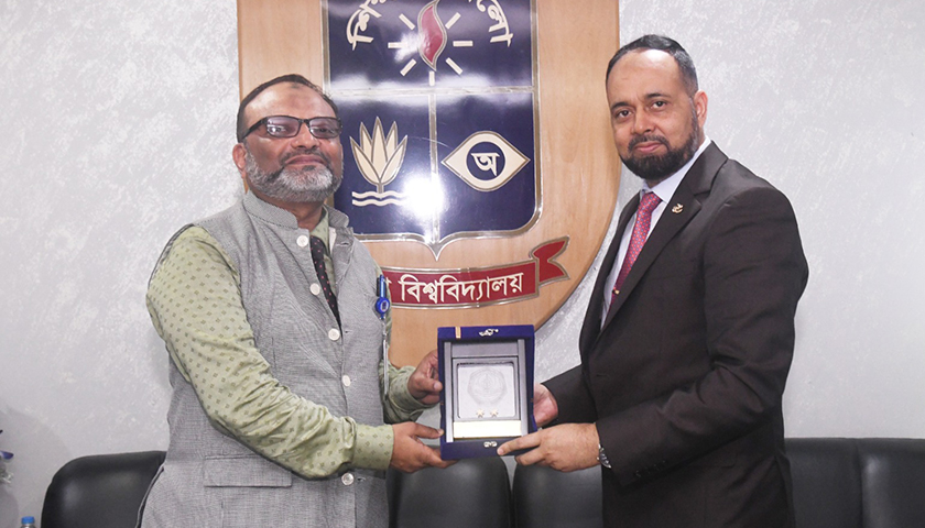 ঢাবি ও বাংলাদেশ মেরিটাইম বিশ্ববিদ্যালয় ভিসির সৌজন্য সাক্ষাৎ | বিশ্ববিদ্যালয় নিউজ 