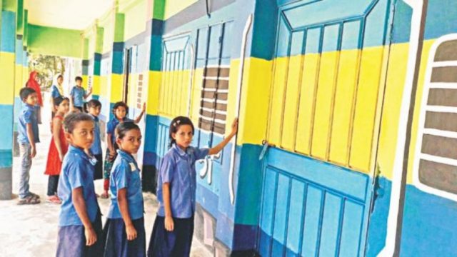 Painted like train to draw students | School News 