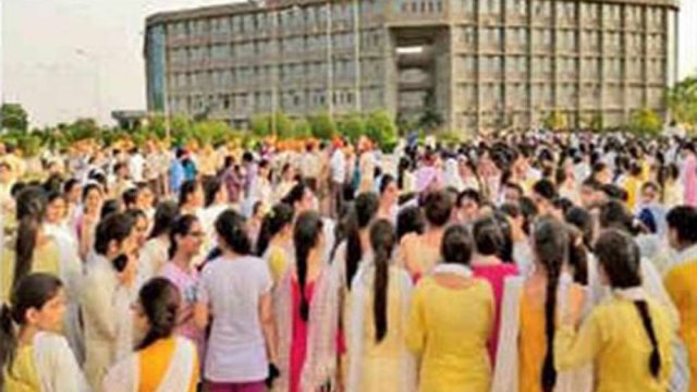 গ্রাহকসেবা আরও কাছে পৌঁছে দিতে সিম্ফনির সাথে গ্রামীণফোন | কর্পোরেট সংবাদ নিউজ 