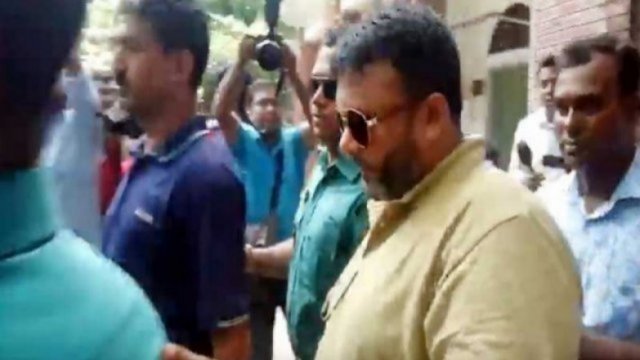 কিছু ডিসি-ওসি নিজেদের জমিদার মনে করেন: হাইকোর্ট | বিবিধ নিউজ 