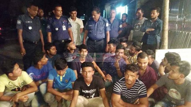 কিশোর গ্যাং রোধে পুলিশী অভিযান, ইন্দুরকানীতে আটক ২৯ | বিবিধ নিউজ 
