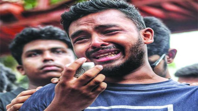 সিএমএইচে ভর্তি চবি উপাচার্য | বিশ্ববিদ্যালয় নিউজ 