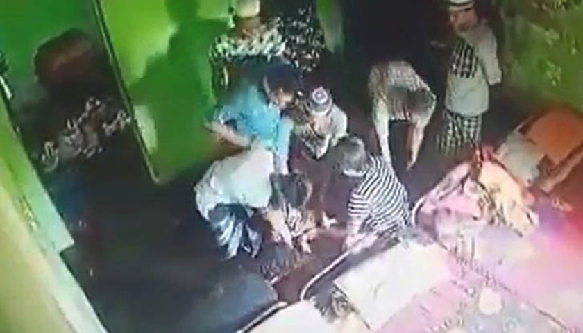 প্রধান শিক্ষকের বিরুদ্ধে কোটি টাকা আত্মসাতের অভিযোগ | স্কুল নিউজ 