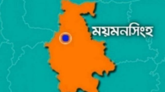 মাদরাসা মাঠে বিদ্যুতের খুঁটি, আতঙ্কে শিক্ষার্থীরা | মাদরাসা নিউজ 