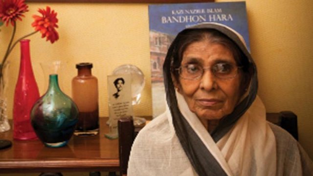 কবি নজরুল ইসলামের পুত্রবধূ উমা কাজী আর নেই | বিবিধ নিউজ 