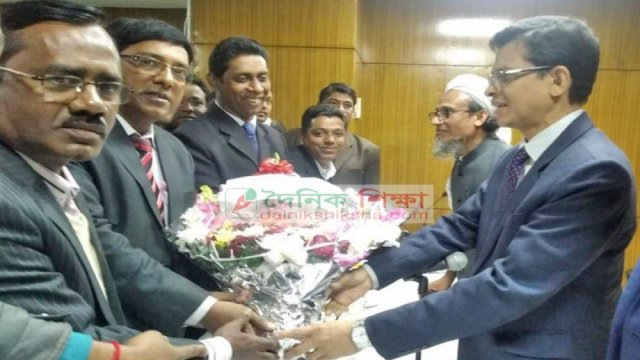 সরকারিকৃত কলেজ শিক্ষকদের সমস্যা দ্রুত সমাধানের আশ্বাস শিক্ষা সচিবের | সমিতি সংবাদ নিউজ 