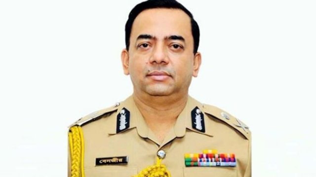 মৃত্যুদণ্ডাদেশ চূড়ান্ত হওয়ার আগে আসামিকে কনডেম সেলে রাখা যাবে না: হাইকোর্ট | বিবিধ নিউজ 
