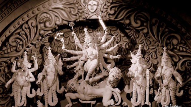 দুর্গাপূজার ছুটি নিয়ে নতুন ঘোষণা | বিবিধ নিউজ 