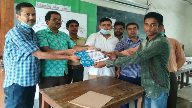 অনলাইন স্কুলের নেয়া পরীক্ষার সনদ বিতরণ | স্কুল নিউজ 