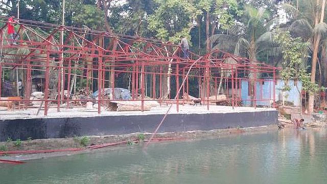 মেঘনার ভাঙনে উদ্বোধনের আগেই ভাঙতে হলো স্কুল | স্কুল নিউজ 