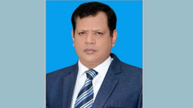 সপরিবারে করোনায় আক্রান্ত লক্ষ্মীপুরের ডিসি | বিবিধ নিউজ 
