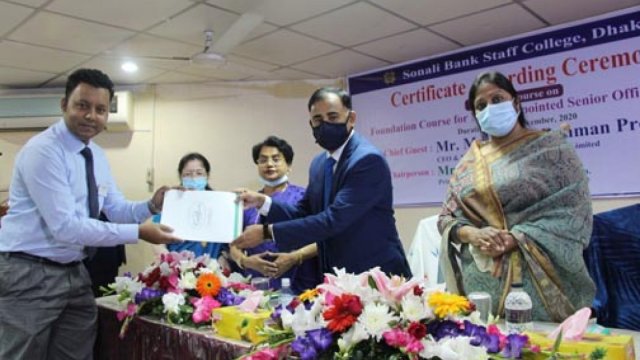 শিক্ষক স্বামীর নির্যাতনে হাসপাতালে অন্তঃসত্ত্বা স্ত্রী | বিবিধ নিউজ 
