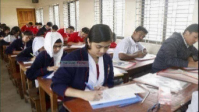 ৮ম শ্রেণির শিক্ষার্থীদের রেজিস্ট্রেশন ফি বাড়লো