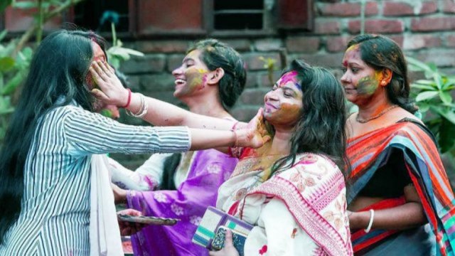 খালেদা জিয়ার অবস্থা স্থিতিশীল, অক্সিজেন দেয়া হচ্ছে | বিবিধ নিউজ 