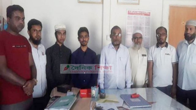 মেডিকেলে ভর্তির মেধাতালিকায় অস্বচ্ছল শিক্ষার্থী পিয়াল | ভর্তি নিউজ 