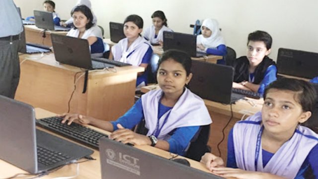 ২০২৫ খ্রিষ্টাব্দের মধ্যে আরও ৩৫ হাজার শেখ রাসেল ল্যাব স্থাপন : আইসিটি প্রতিমন্ত্রী | বিশ্ববিদ্যালয় নিউজ 